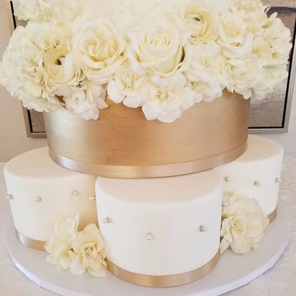 5 tier White Orchids Display Faux Wedding Cake - Picture 5 of 8